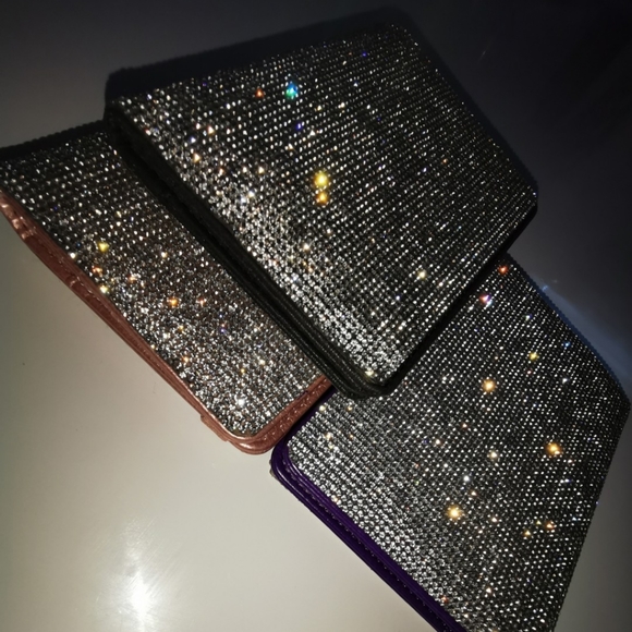 Brand new luxury passport Cases 💎 - Picture 6 of 8